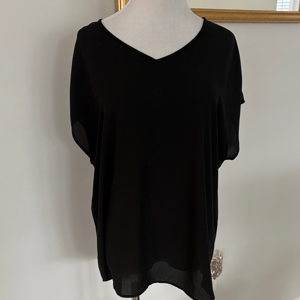 Chico's Classic Black V-Neck Blouse